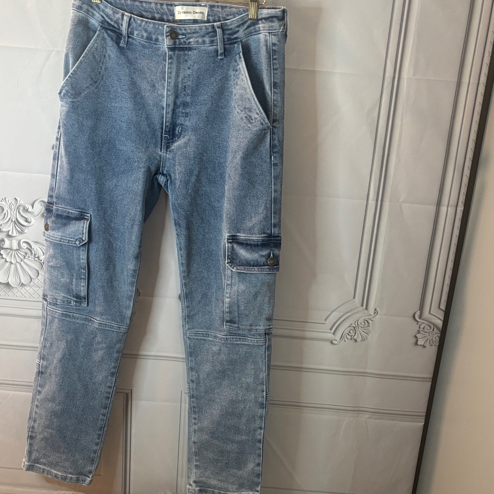 NWOT NOEND Cargo Women’s/Juniors Dynamic Denim Size 11